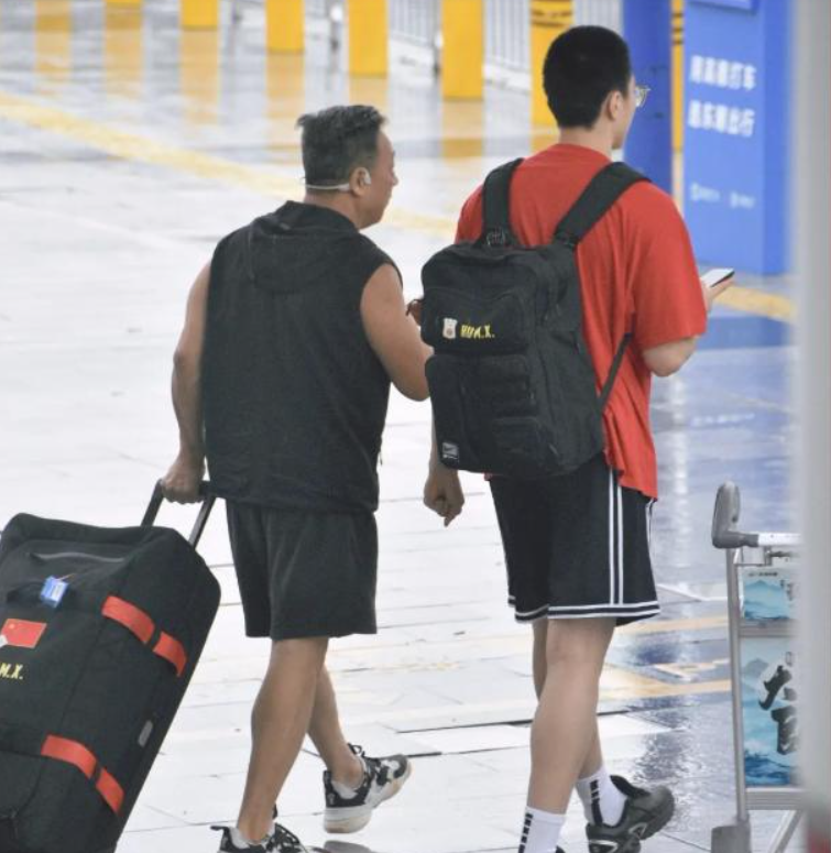 胡明轩也是, https