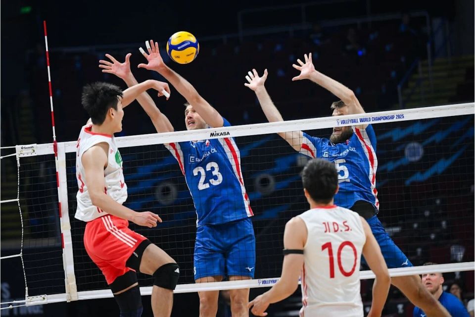 领先, 不敌捷克队, 胜利 领先, 不敌捷克队, 胜利