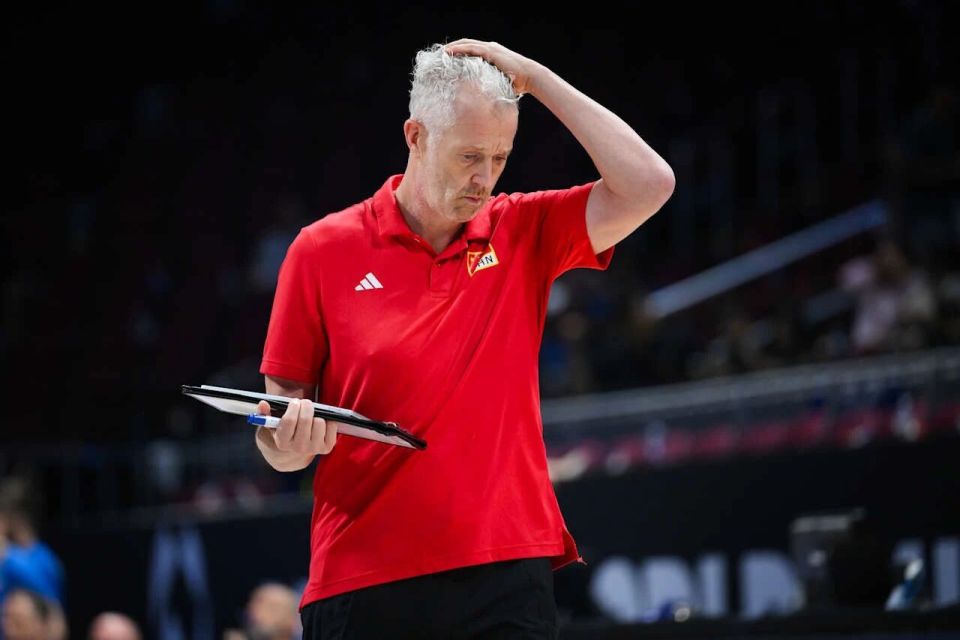 而小组头名 而小组头名